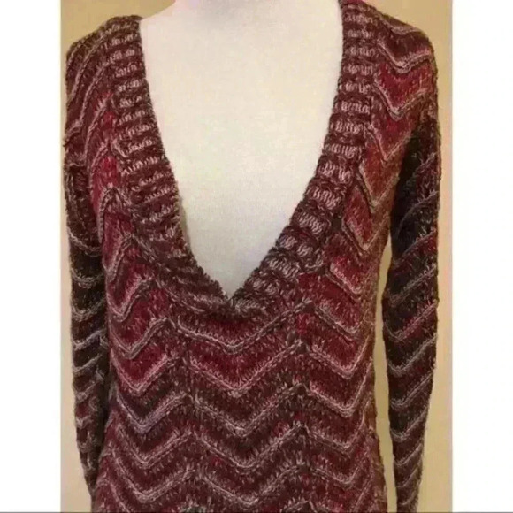 Motherhood Sweater Medium chevron Deep V neck - Picture 2 of 8